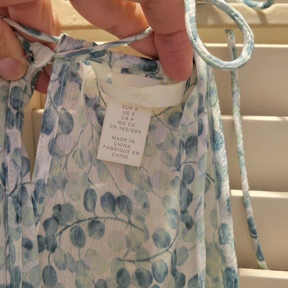 H&M Drawstring Tank - Picture 5 of 10